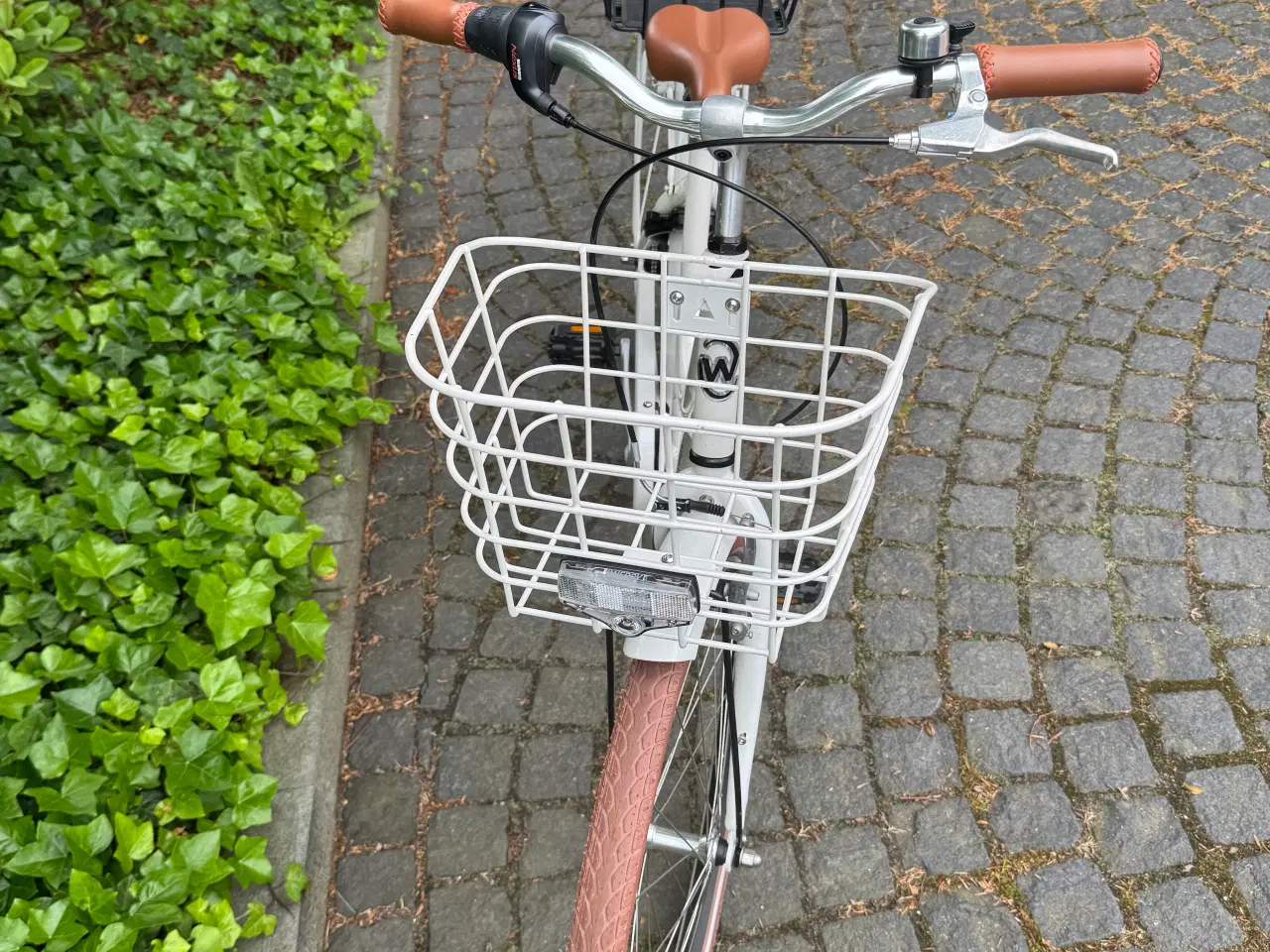 Billede 6 - Næsten ny Winther pige cykel 26”