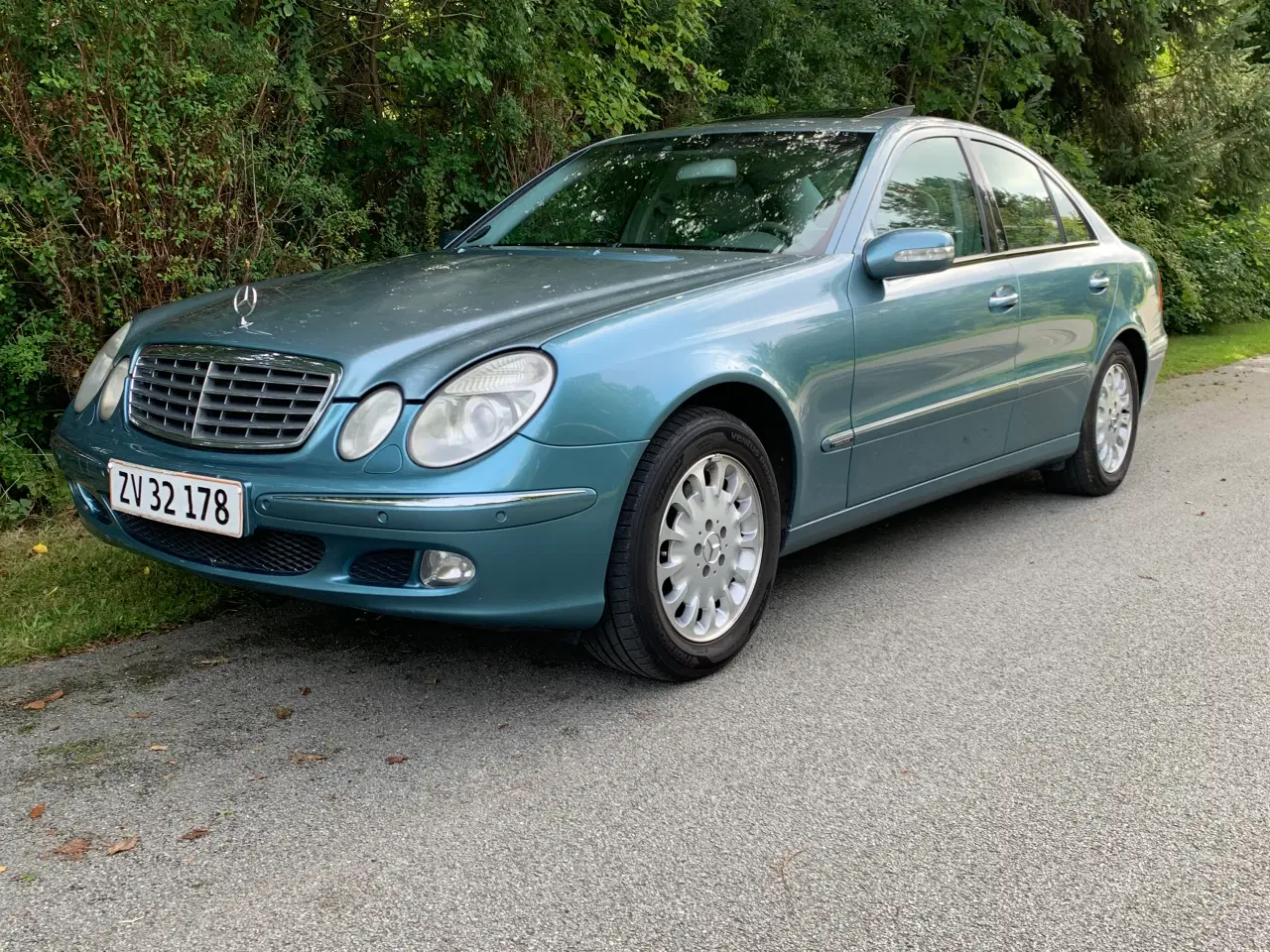 Billede 1 - Mercedes E 240 Aut 2,6 V6 Benzin