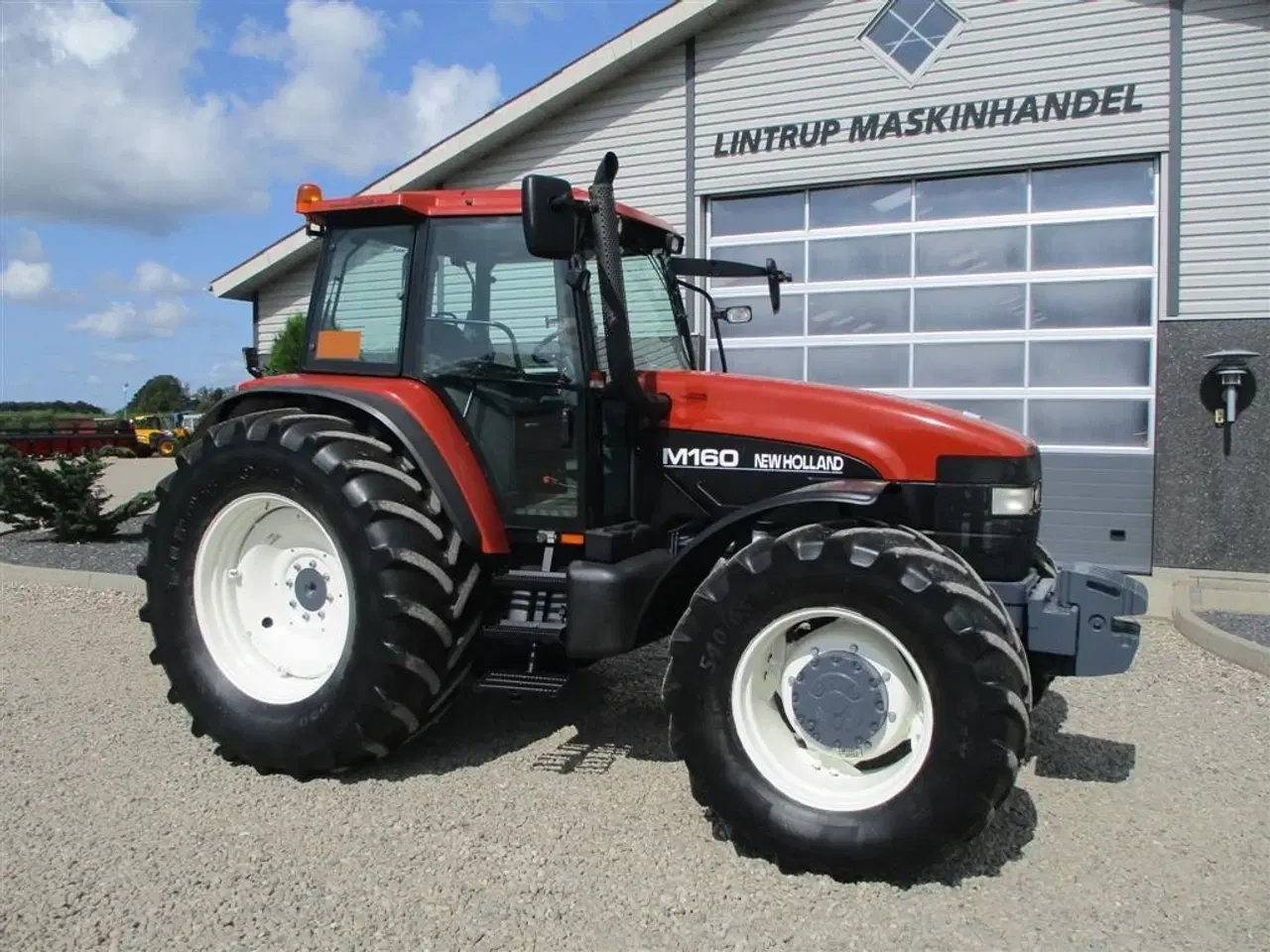 Billede 17 - New Holland M160 Velkørende og stærk traktor