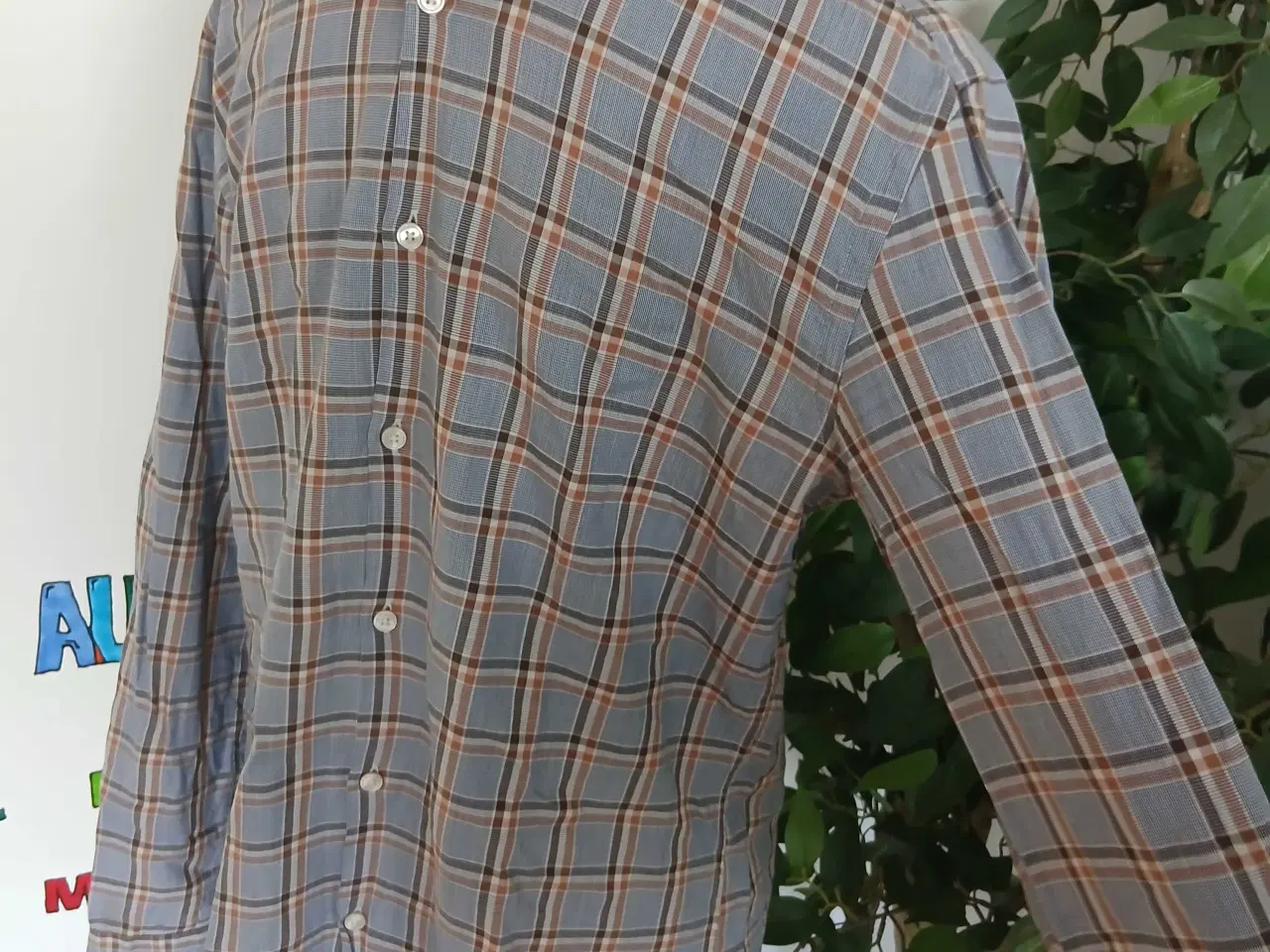 Billede 5 - Skjorte. Hugo Boss. 40/15¾