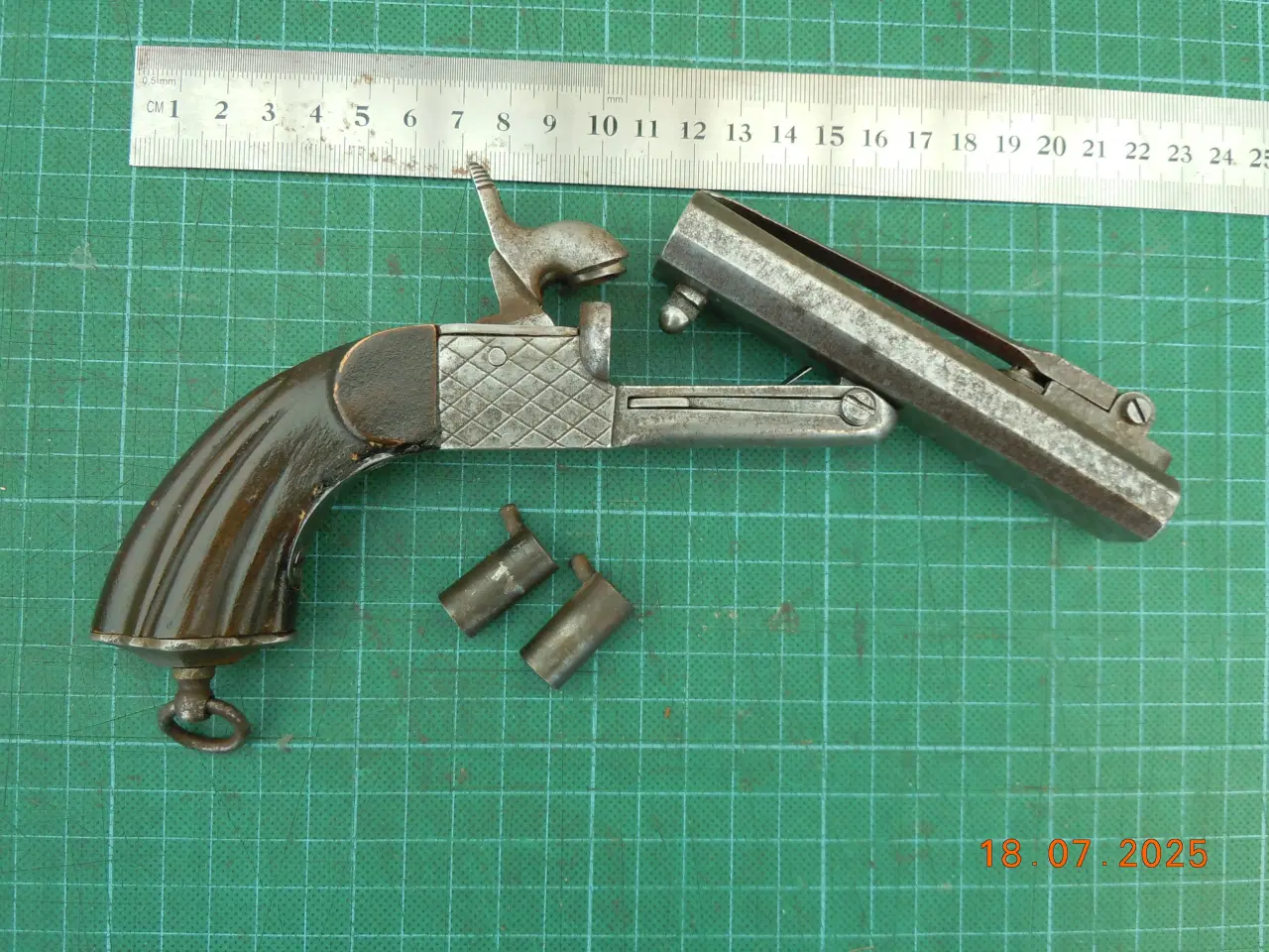 Billede 5 - Perkussionspistol, 1864. Dobbeltløbet med kniv.