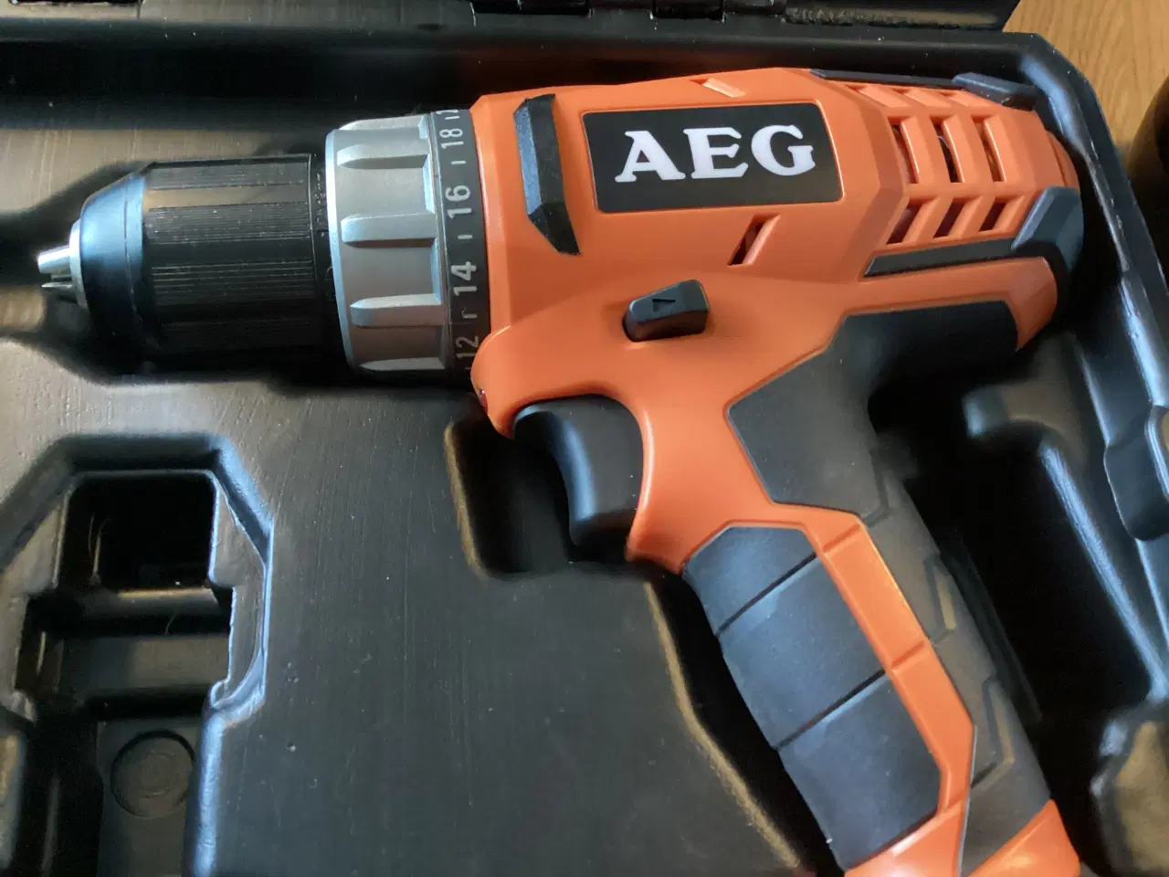 Billede 2 - AEG bore/ skruemaskine BS 18G2 LI52c