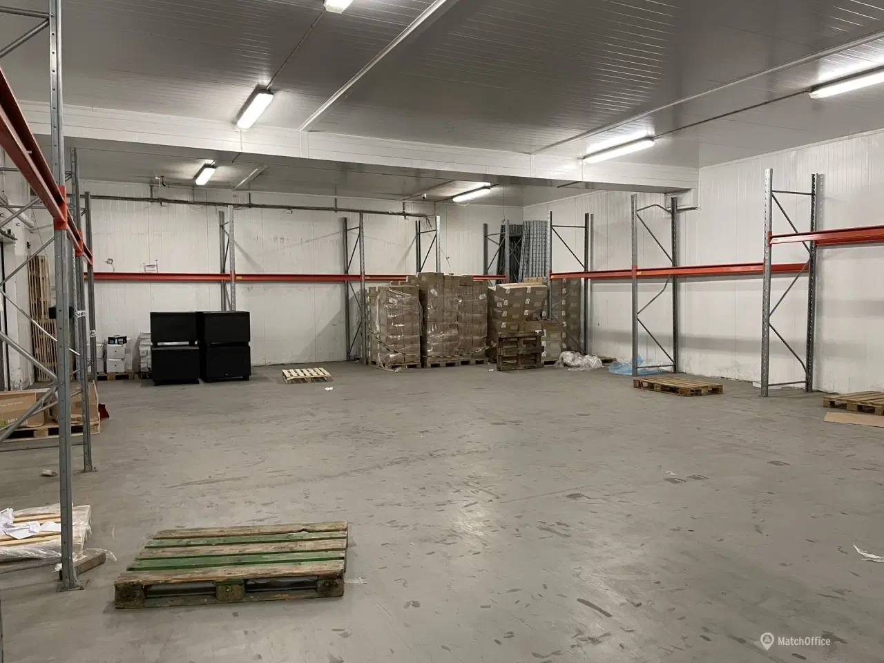 Billede 13 - Erhvervsejendom med kølelager og showroom nær København og E20