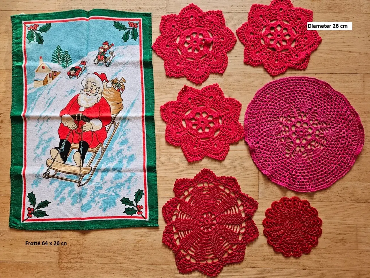 Billede 1 - Juleduge, juleløbere, flakoner mv.