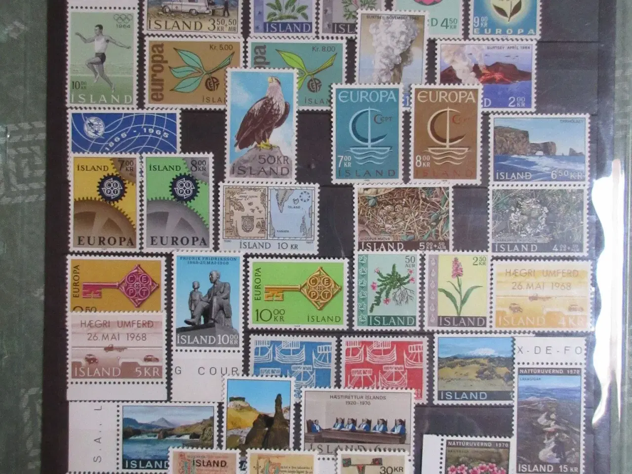 Billede 1 - 115 postfriske mærker fra Island
