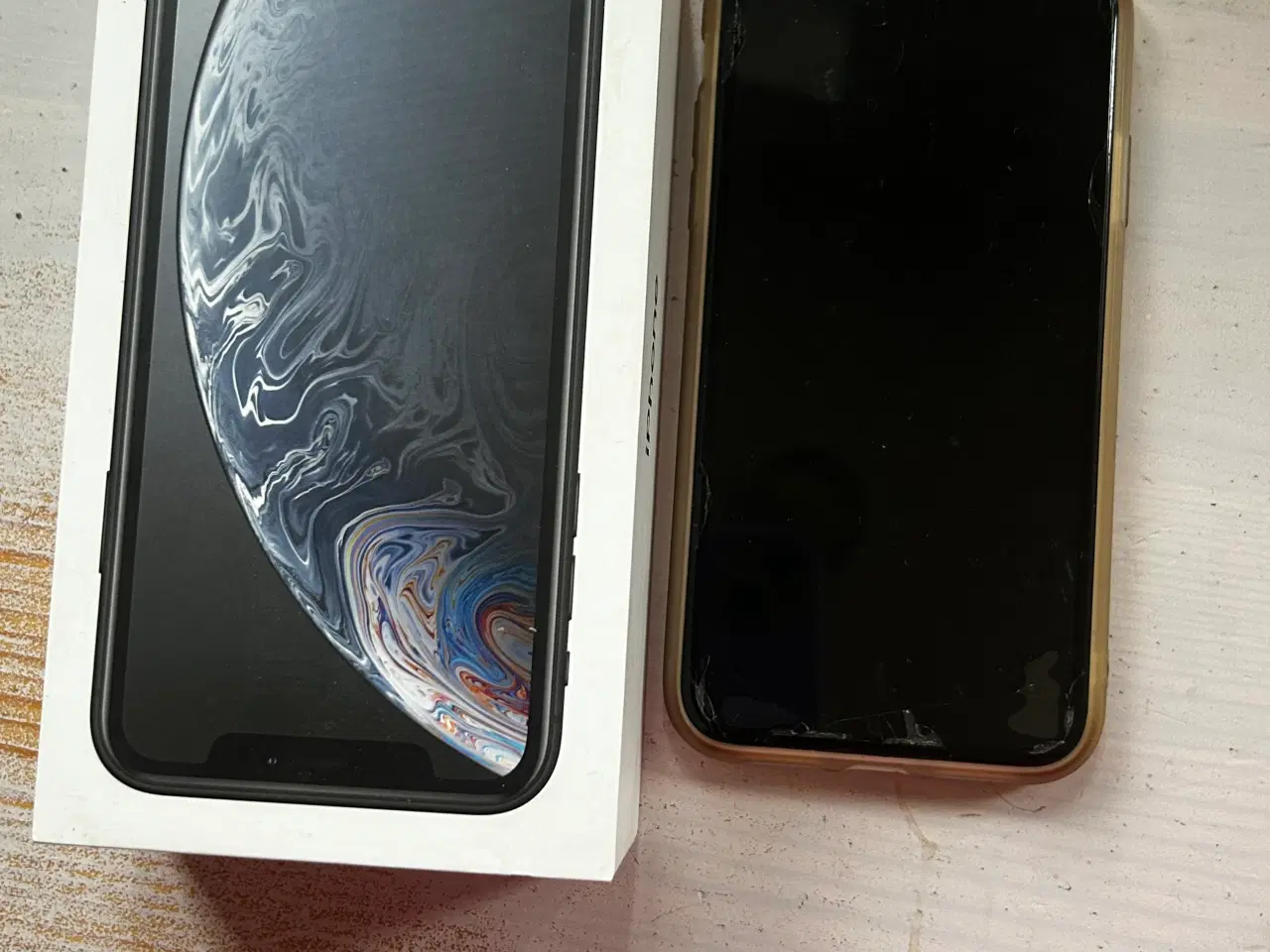 Billede 2 - Velholdt Apple iPhone 11