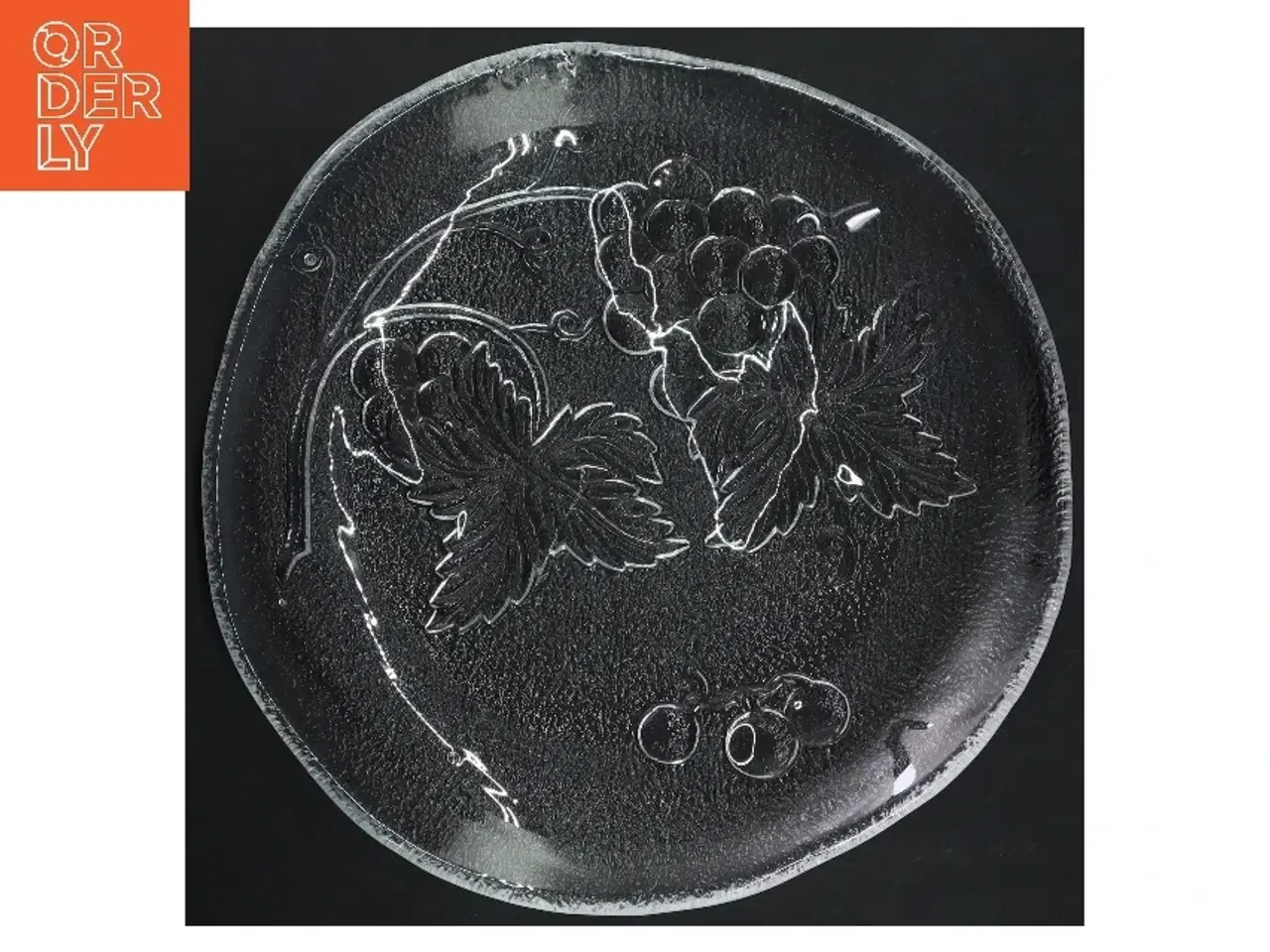 Billede 3 - Glas fad med druemønster (str. Ø 24 cm)