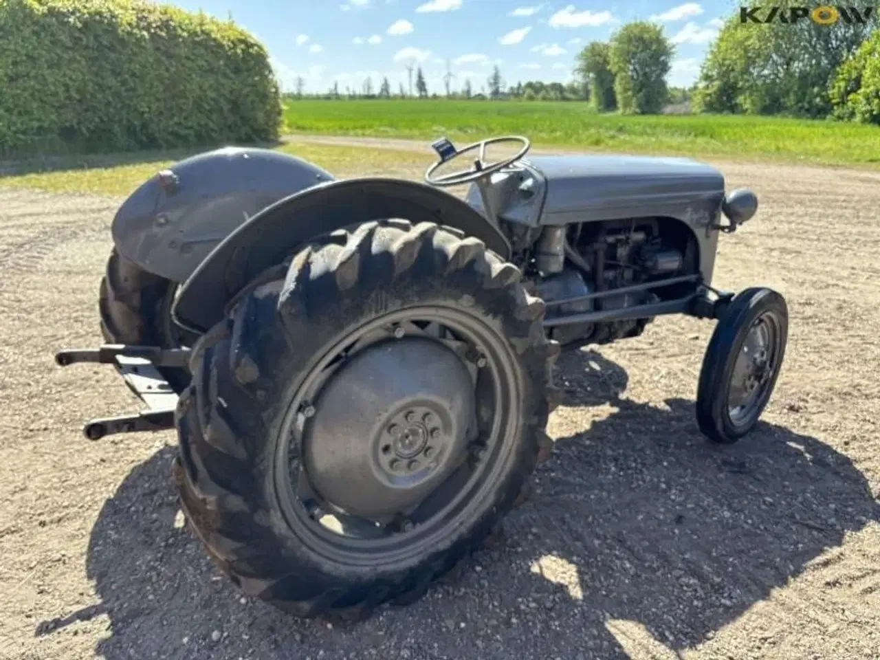Billede 4 - Ferguson Grå Ferguson traktor
