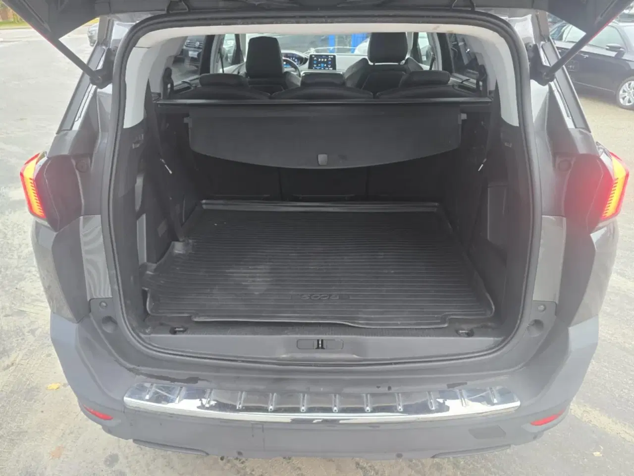 Billede 16 - Peugeot 5008 1,6 BlueHDi 120 Allure EAT6 7prs