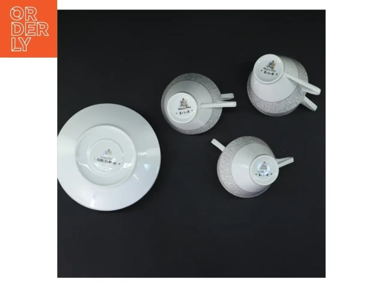 Billede 2 - Koh-I-Noor kaffekopper med undertallerkener fra Knigl pr Tettau (str. 6 kopper. ø. 8 cm. længde. 6,5 cm. 6 undertallerkener. ø. 1