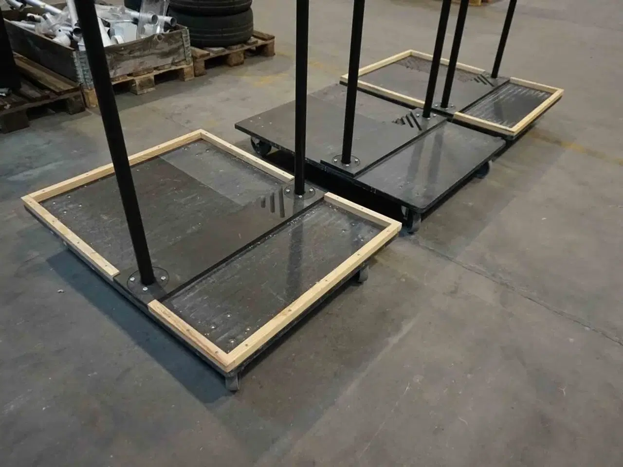 Billede 2 - 3 stk Trolleys med drejbarehjul og aftagelig bar (MOMSFRI)