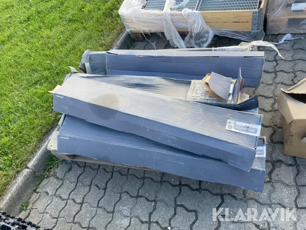 Billede 3 - Afløbsarmatur Unidrain 1000mm 7 styk