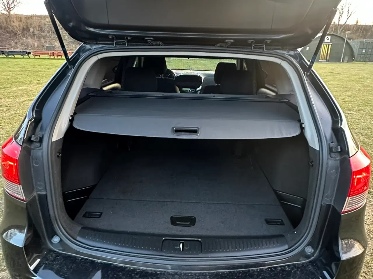 Billede 16 - Super lav km. Topmodel