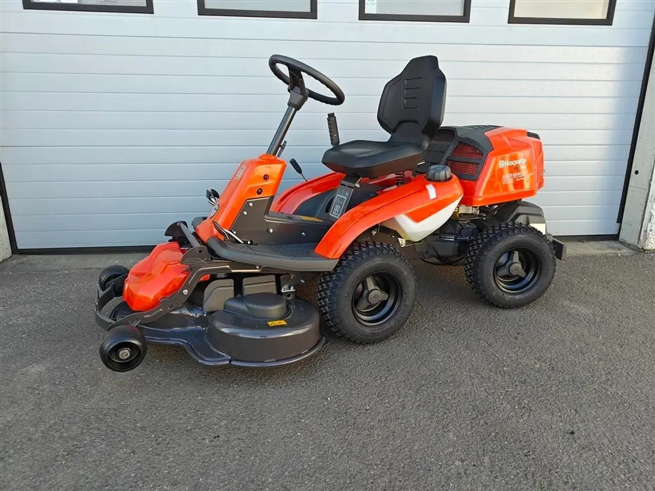 Billede 1 - Husqvarna R 214TC Comfort - 103cm klippebord