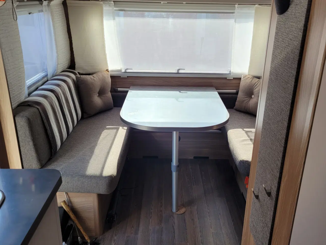 Billede 3 - Velholdt Burstner campingvogn 