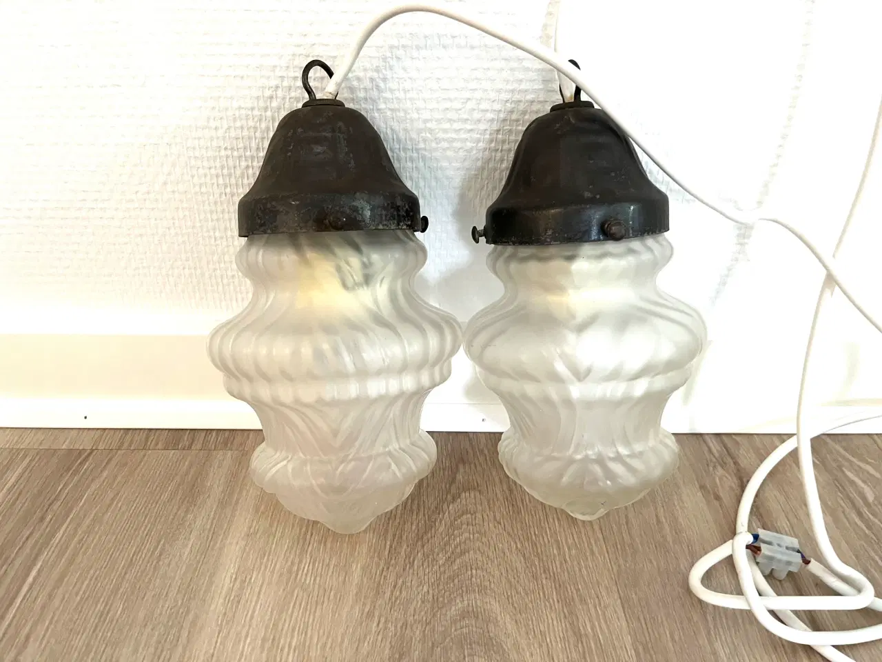 Billede 2 - Fin antik lampe 