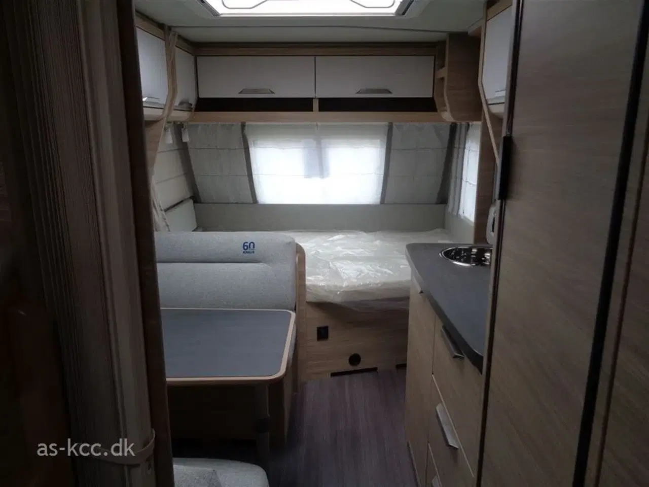 Billede 13 - 2023 - Knaus Südwind 500 QDK "60 Years Celebration"   Knaus Südwind 500 QDK  Dobbeltseng og Køjer