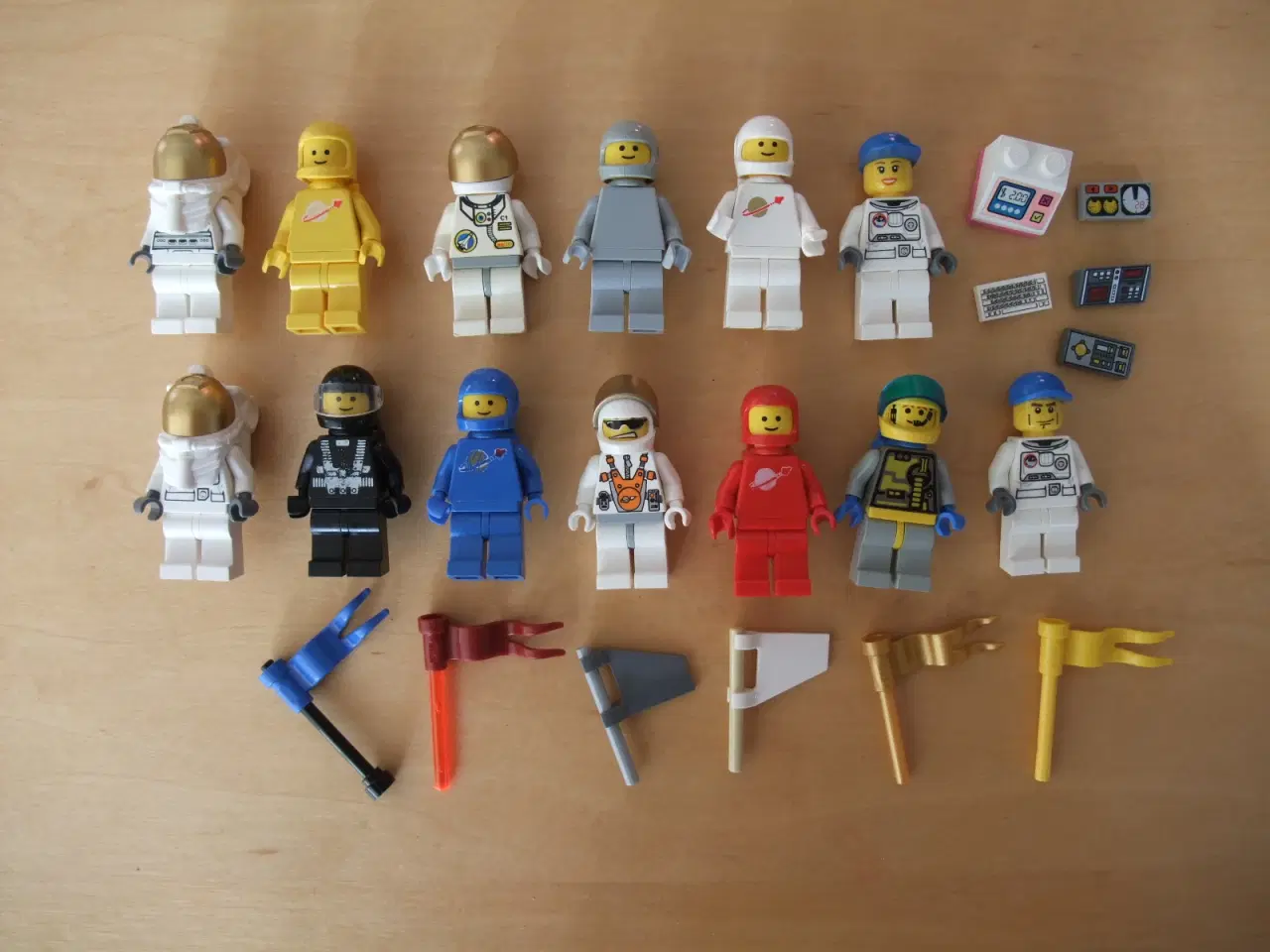 Billede 1 - Lego Space Figurer