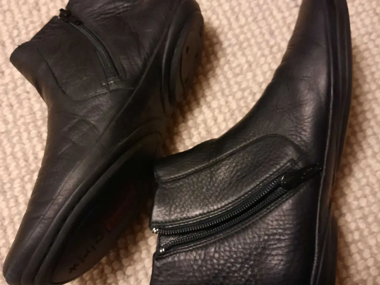 Billede 3 - Støvletter camper 38