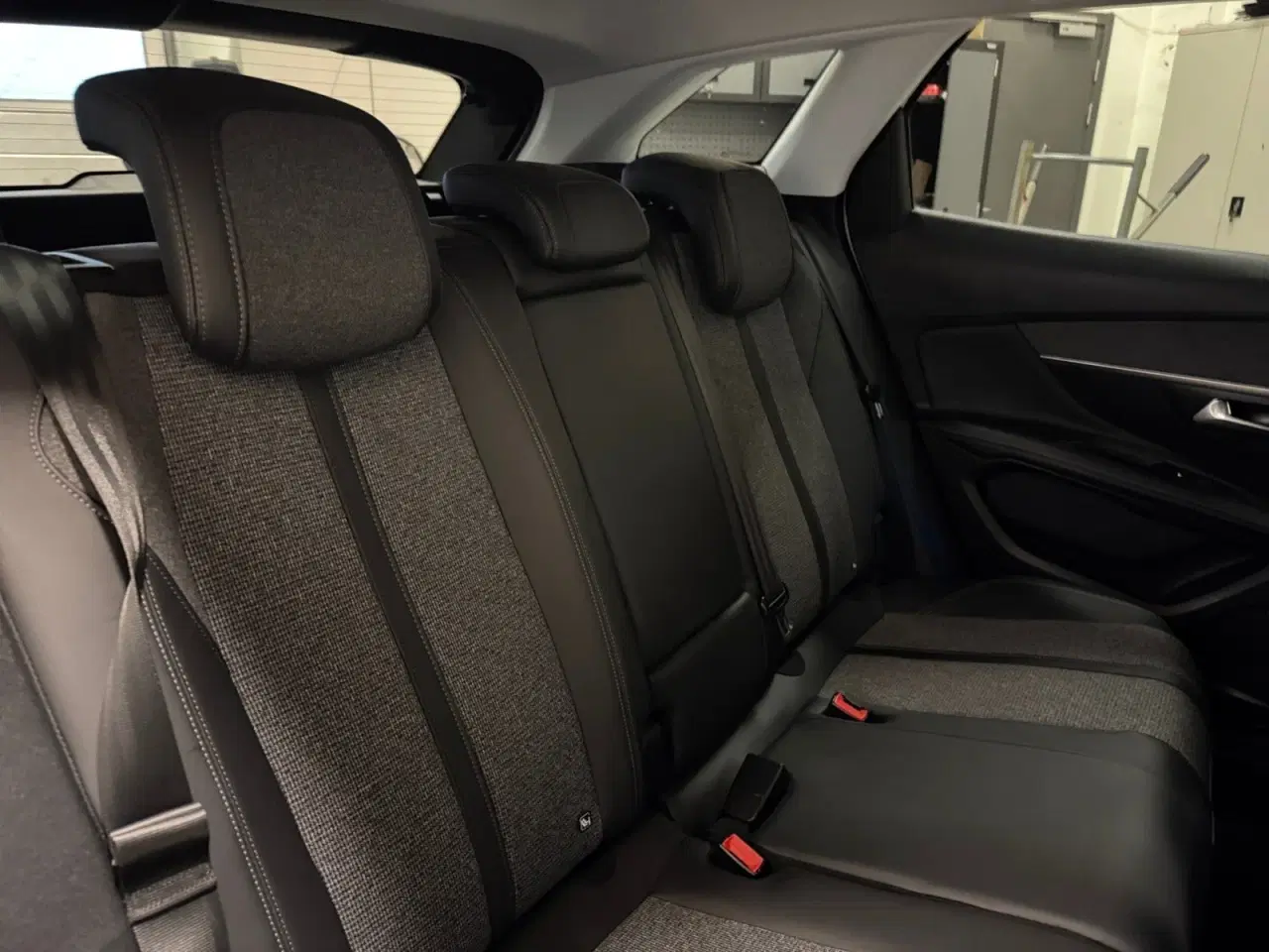 Billede 16 - Peugeot 3008 1,6 BlueHDi 120 Allure