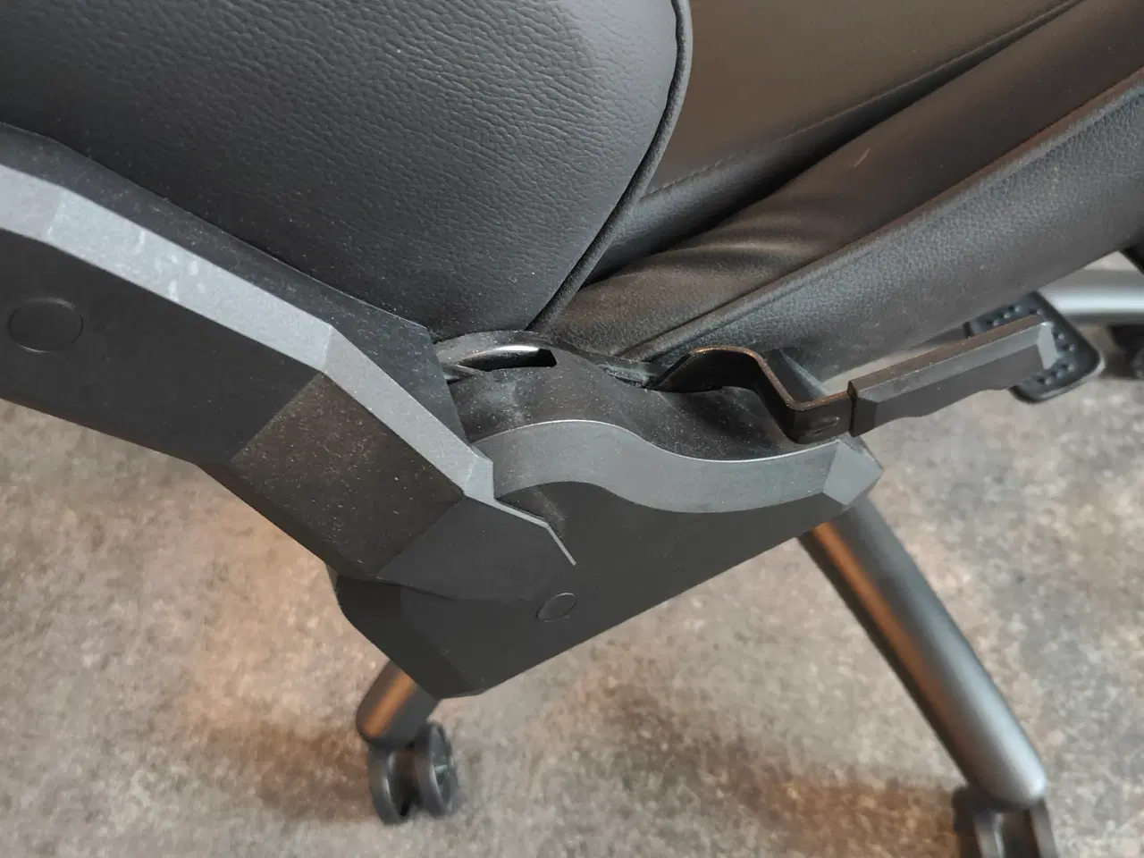 Billede 7 - Gaming sæt - Kraftfuld MMVision Silent Workstation