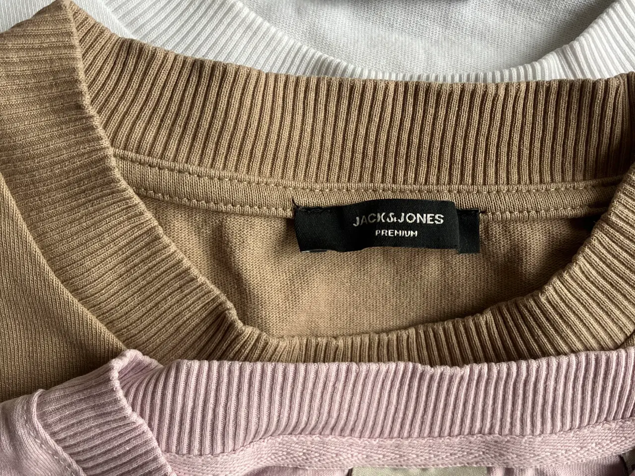 Billede 3 - Tøj pakke Jack & jones str L