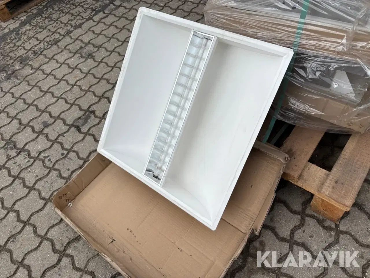Billede 1 - Lamper til indbygning Fagerhult Indigo Combo 24864 2x24 49 styk anslået