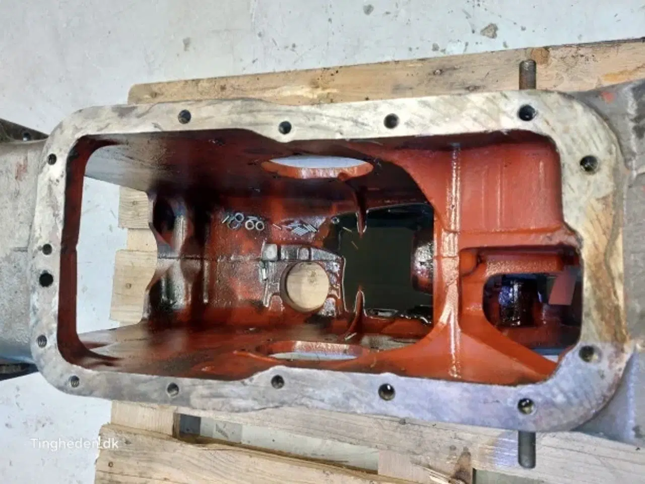 Billede 8 - Massey Ferguson 690 Differential Hus 1664513M2