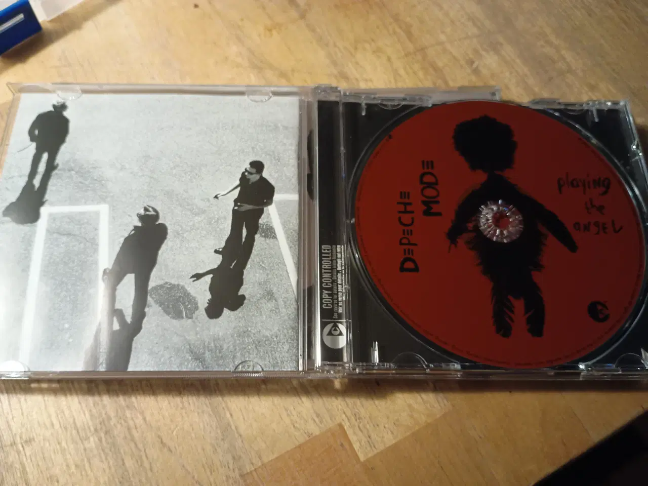 Billede 3 - Depeche Mode, Playing With Angel 
