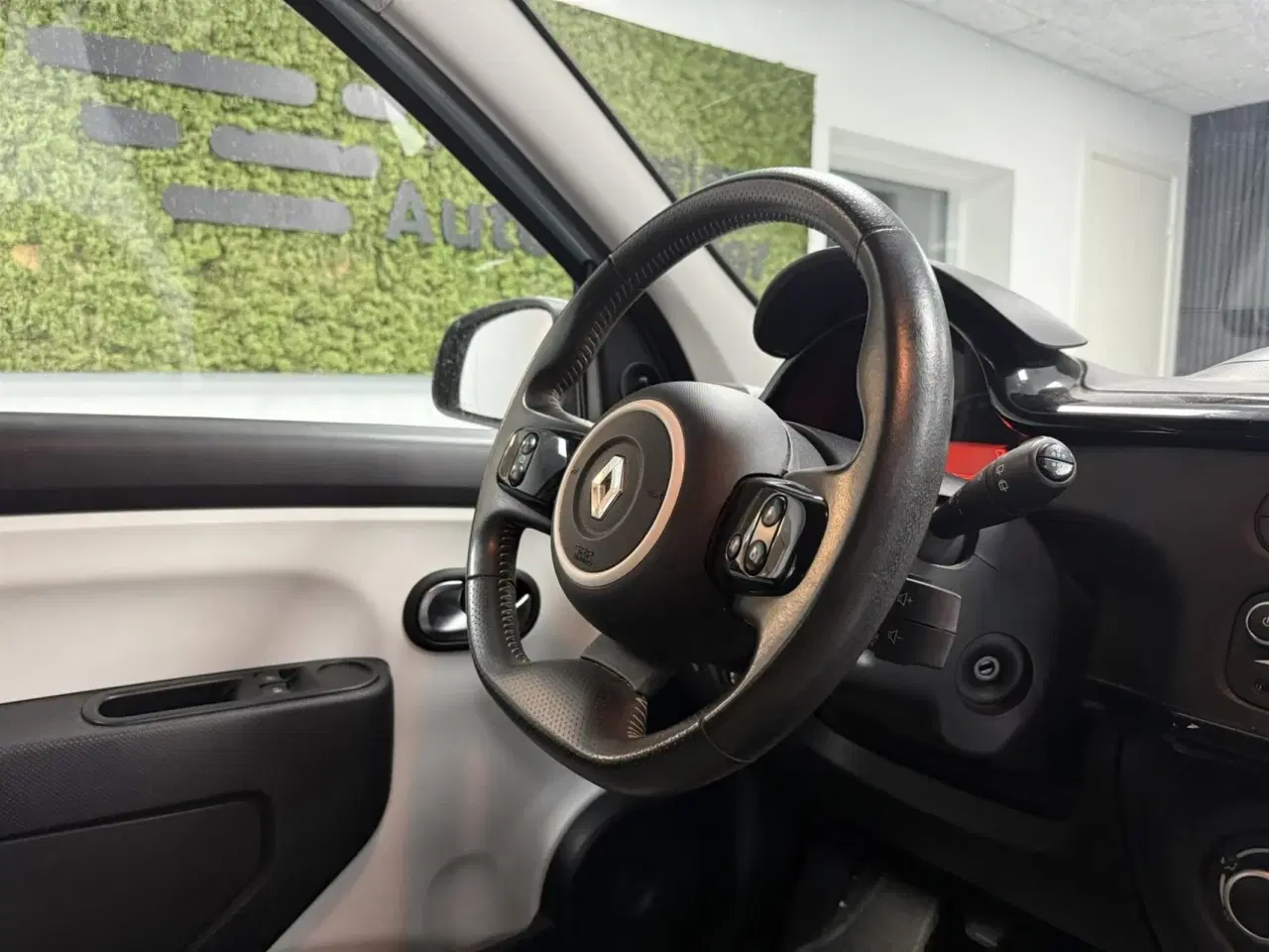 Billede 5 - Renault Twingo 1,0 Sce Expression start/stop 70HK 5d