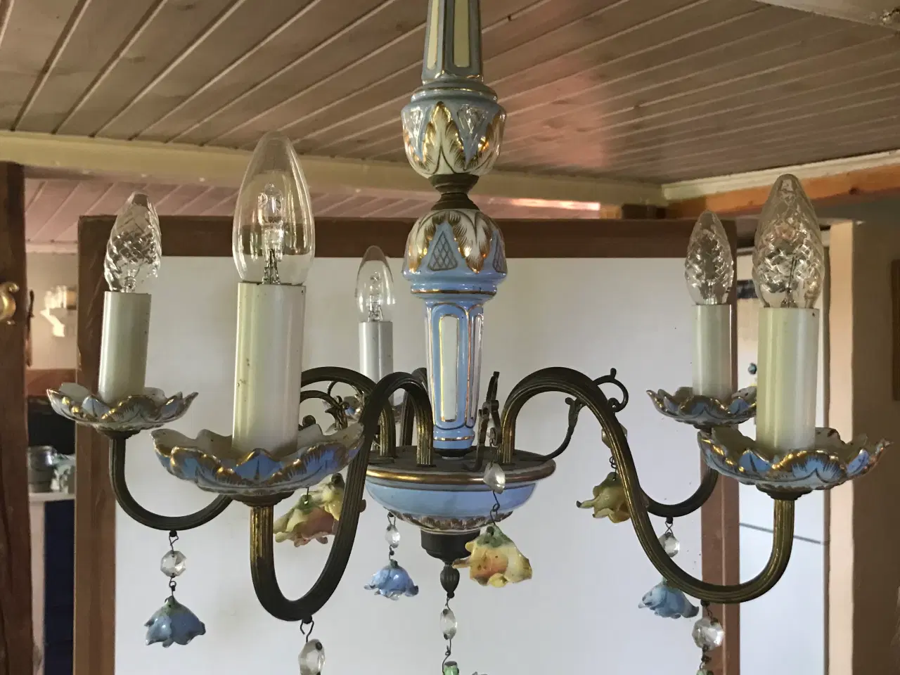 Billede 1 - Smuk porcelæns lysekrone