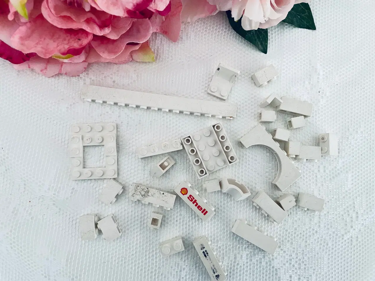 Billede 2 - Lego blandet hvid løsdele 