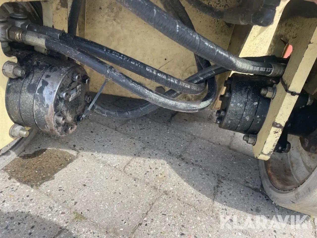 Billede 11 - Sakslift JLG 2033E