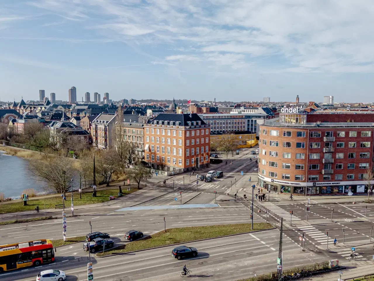 Billede 9 - Herskabeligt kontor med panorama udsigt