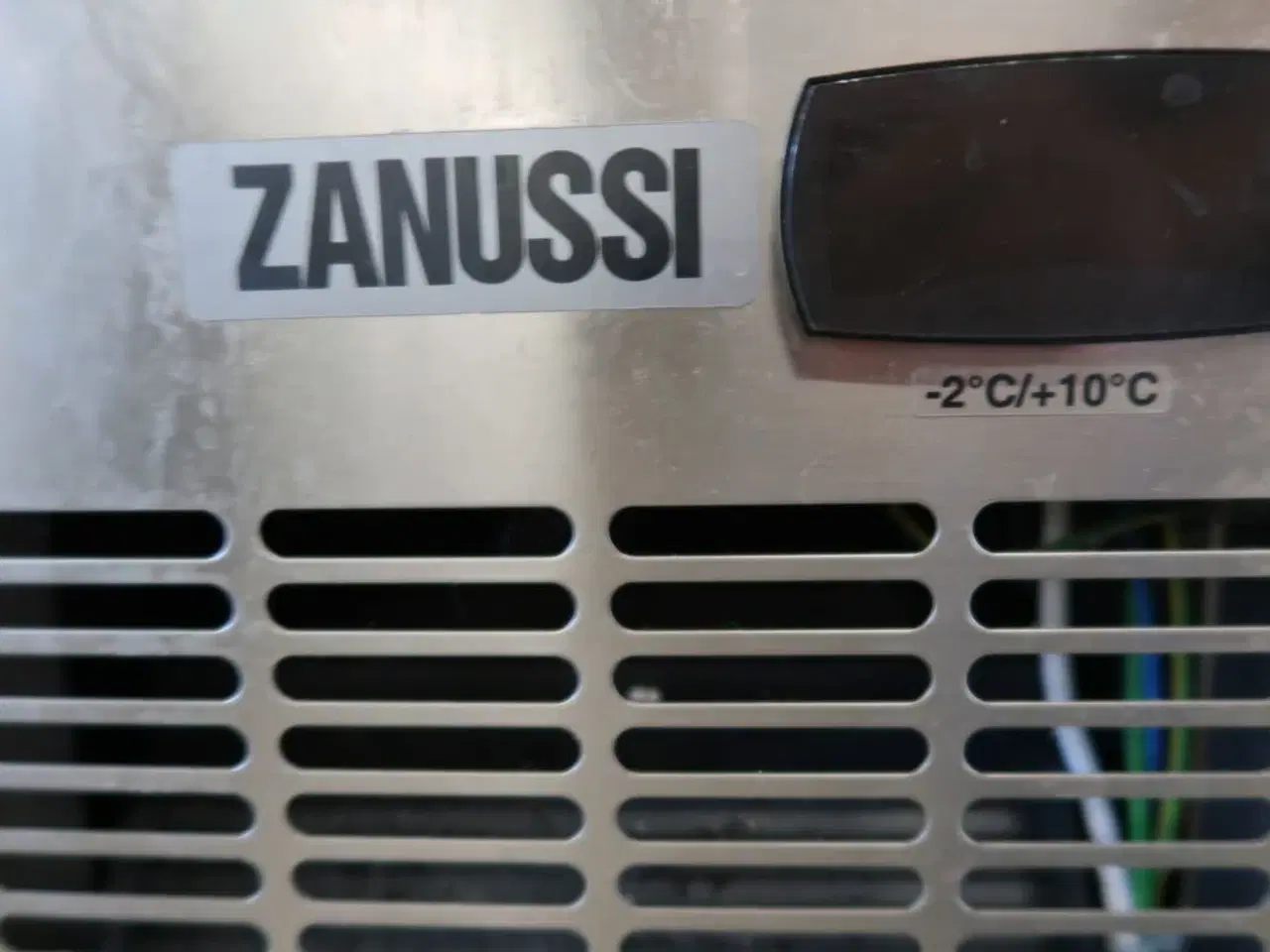 Billede 4 - Professionelt køleskab med fire skuffer og en bordplade i rustfrit stål ZANUSSI