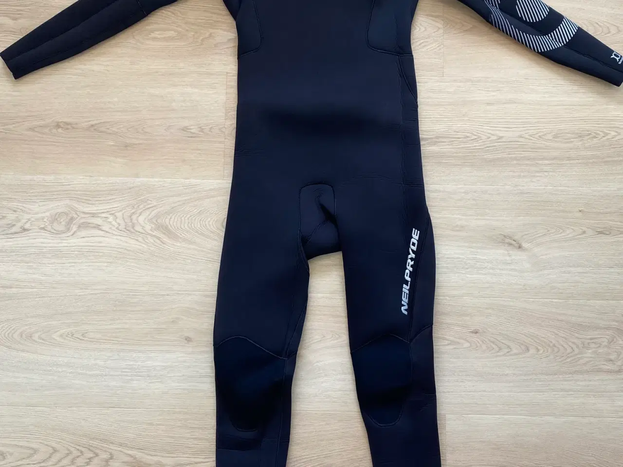 Billede 1 - NeilPryde Cortex 540 FZ våddragt til herre i str.