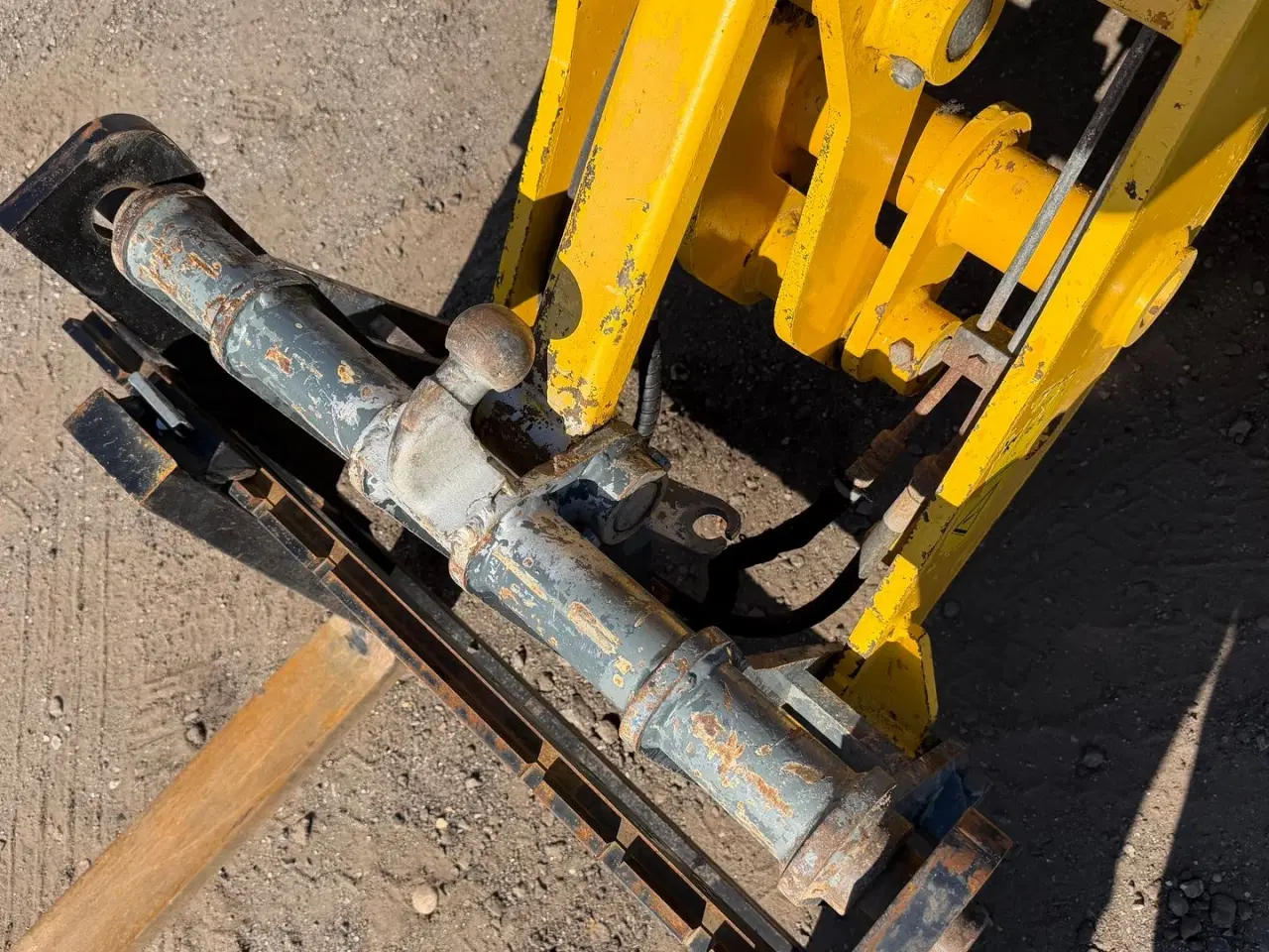 Billede 5 - Gehl 540 2,2L Yanmar motor 45 HK