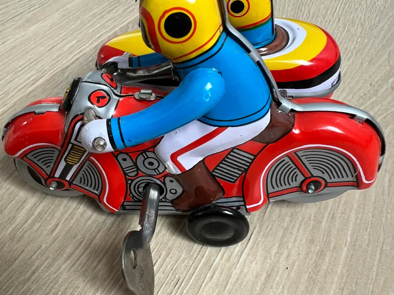 Billede 2 - Motorcykel med sidevogn i metal