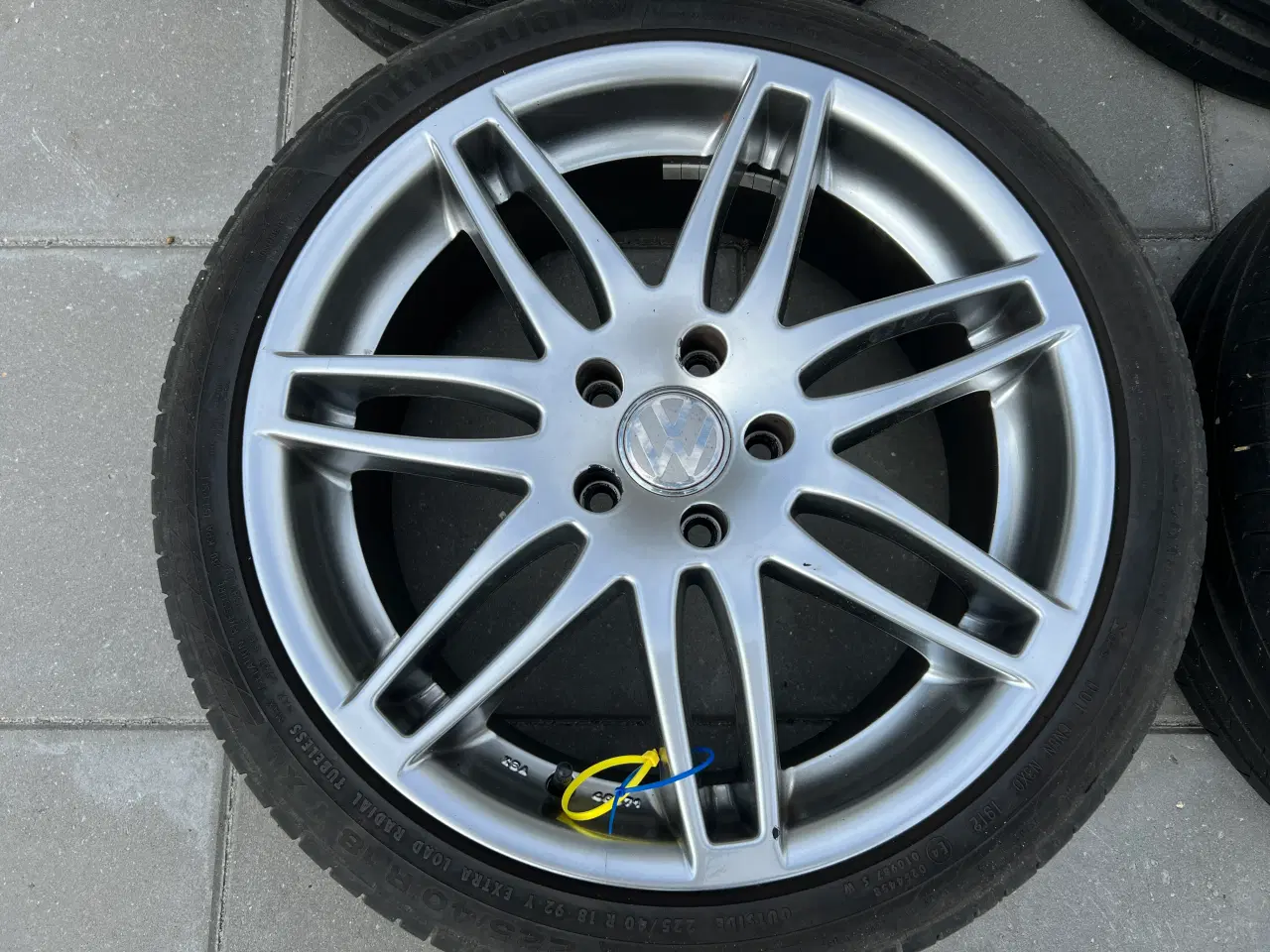 Billede 2 - VW / AUDI - Alufælge
