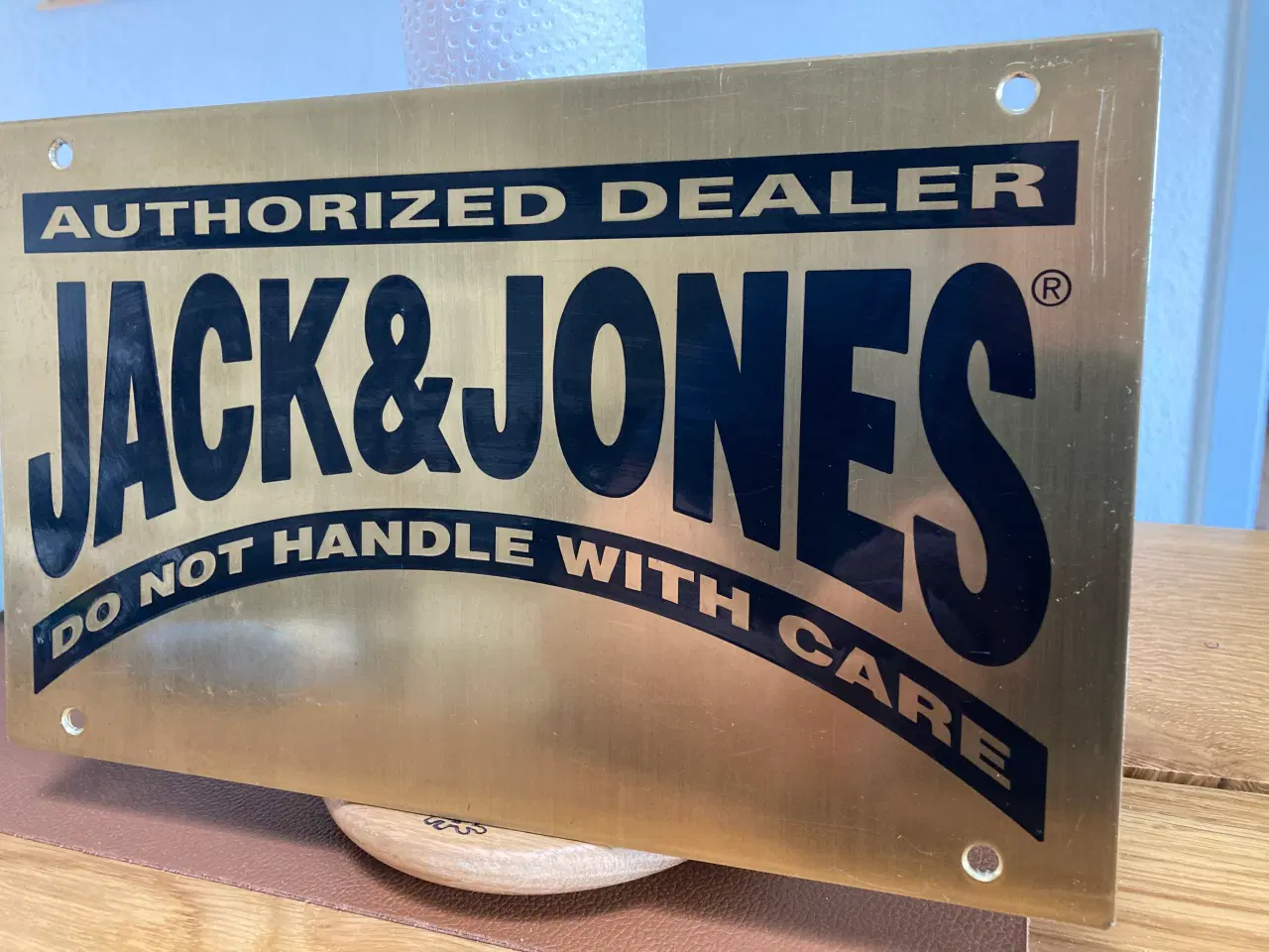 Billede 3 - Jack&Jones forhandlerskilt