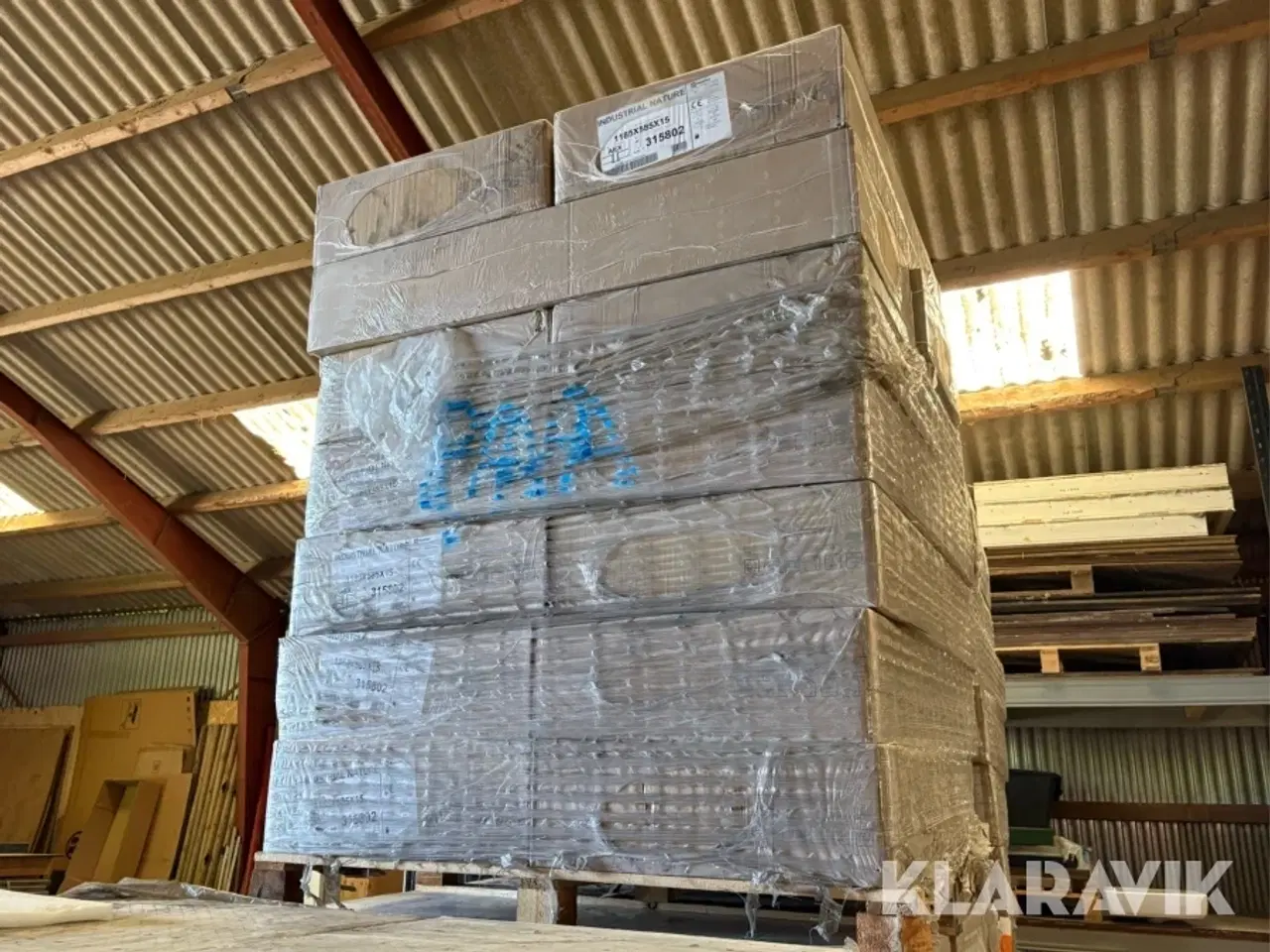 Billede 1 - Akustik- og loftsplader Rockfon Industrial Nature stenuld 407,82 m2 3 paller (42 kasser)