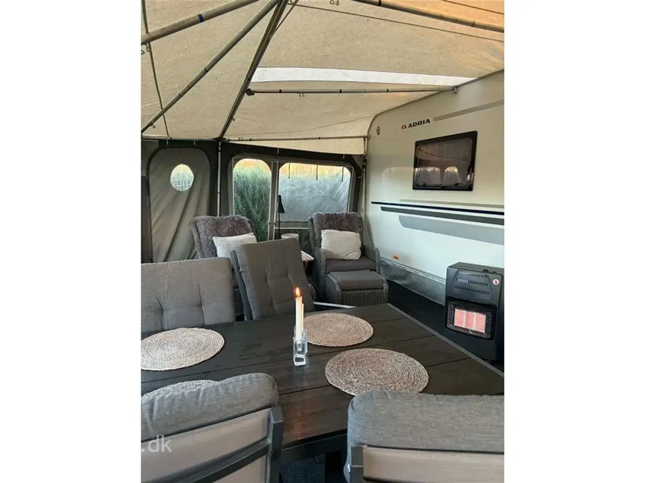 Billede 12 - 2016 - Adria Adora 613 HT   Pæn og velholdt campingvogn