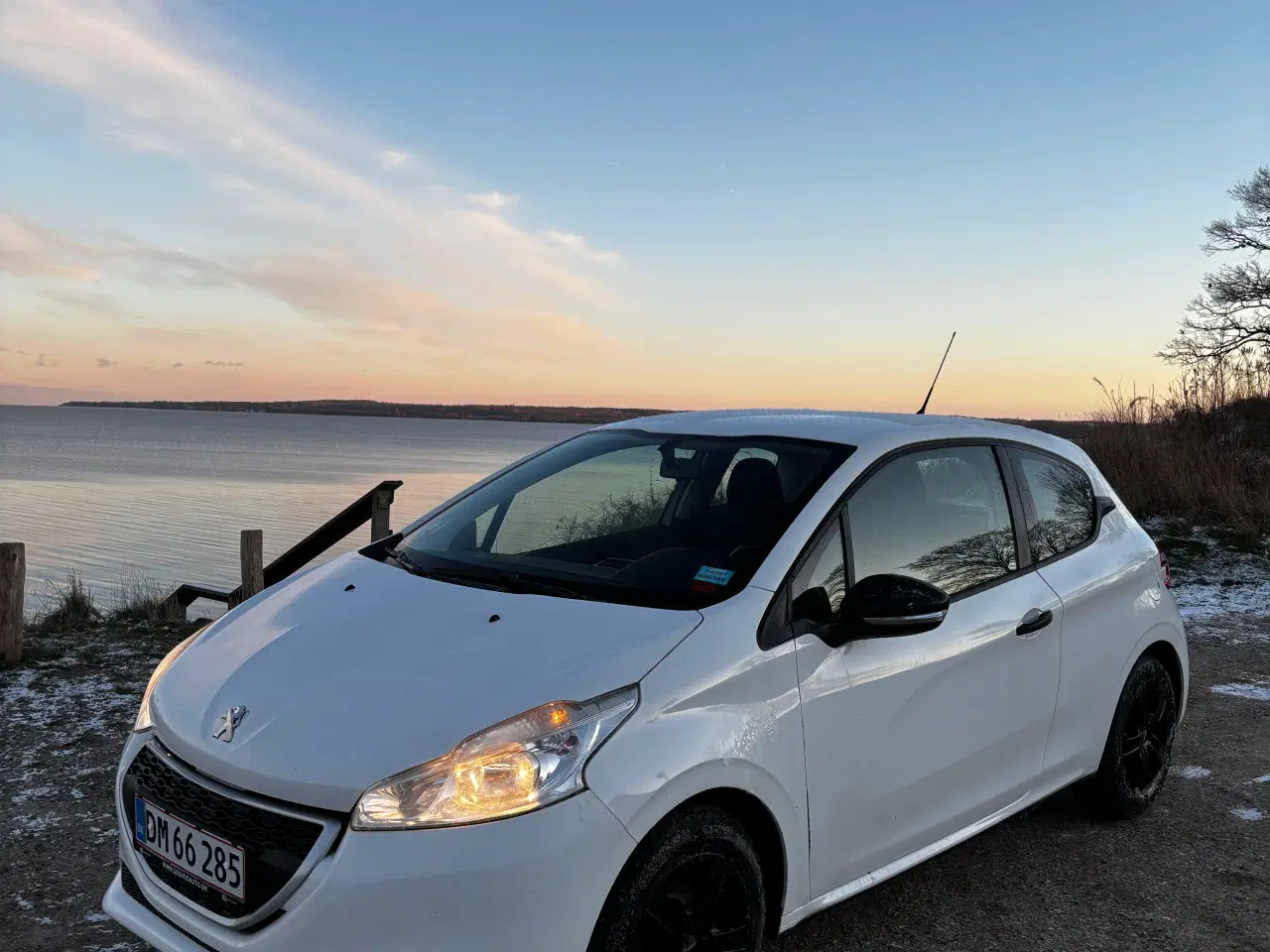Billede 1 - Peugeot 208 med nyere motor sælges