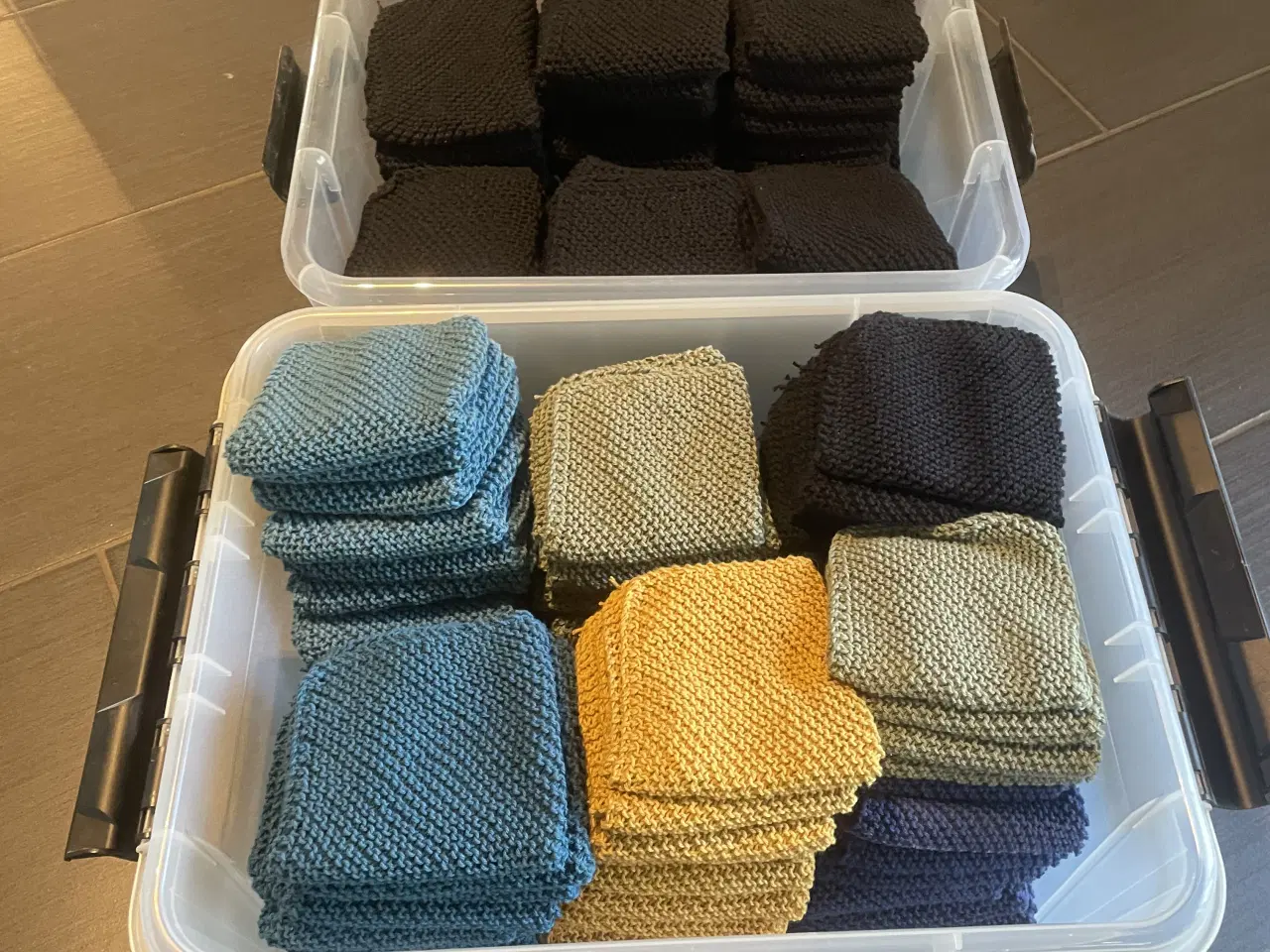 Billede 1 - UDSALG 🔴Hjemmestrikkede klude