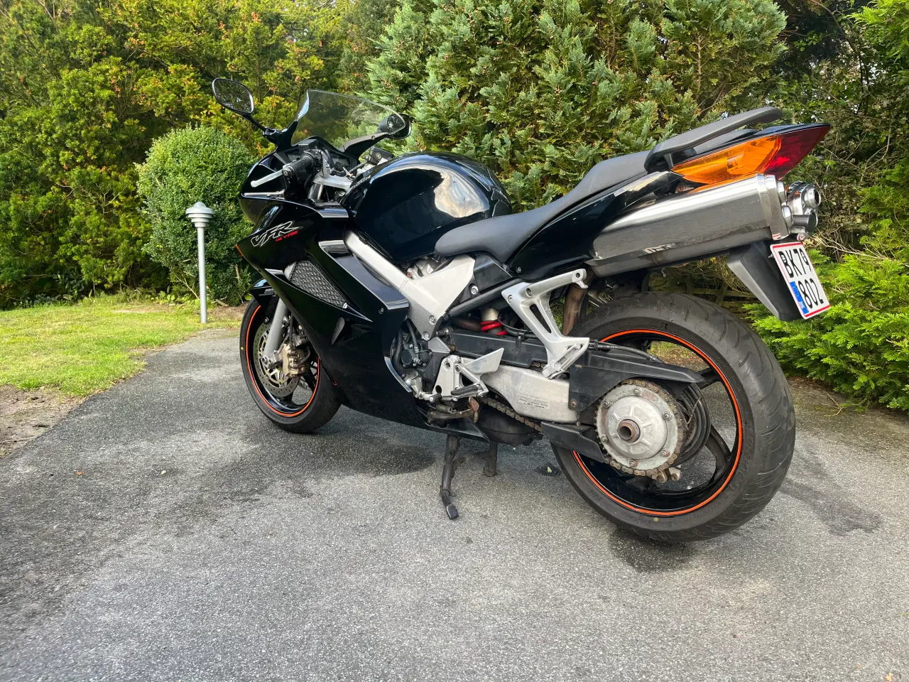 Billede 1 - Honda VFR 800 Fi 