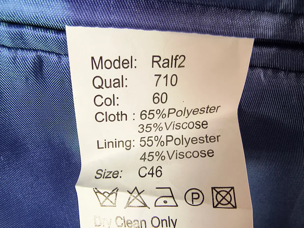 Billede 5 - Konfirmationshabit/Sort jakkesæt