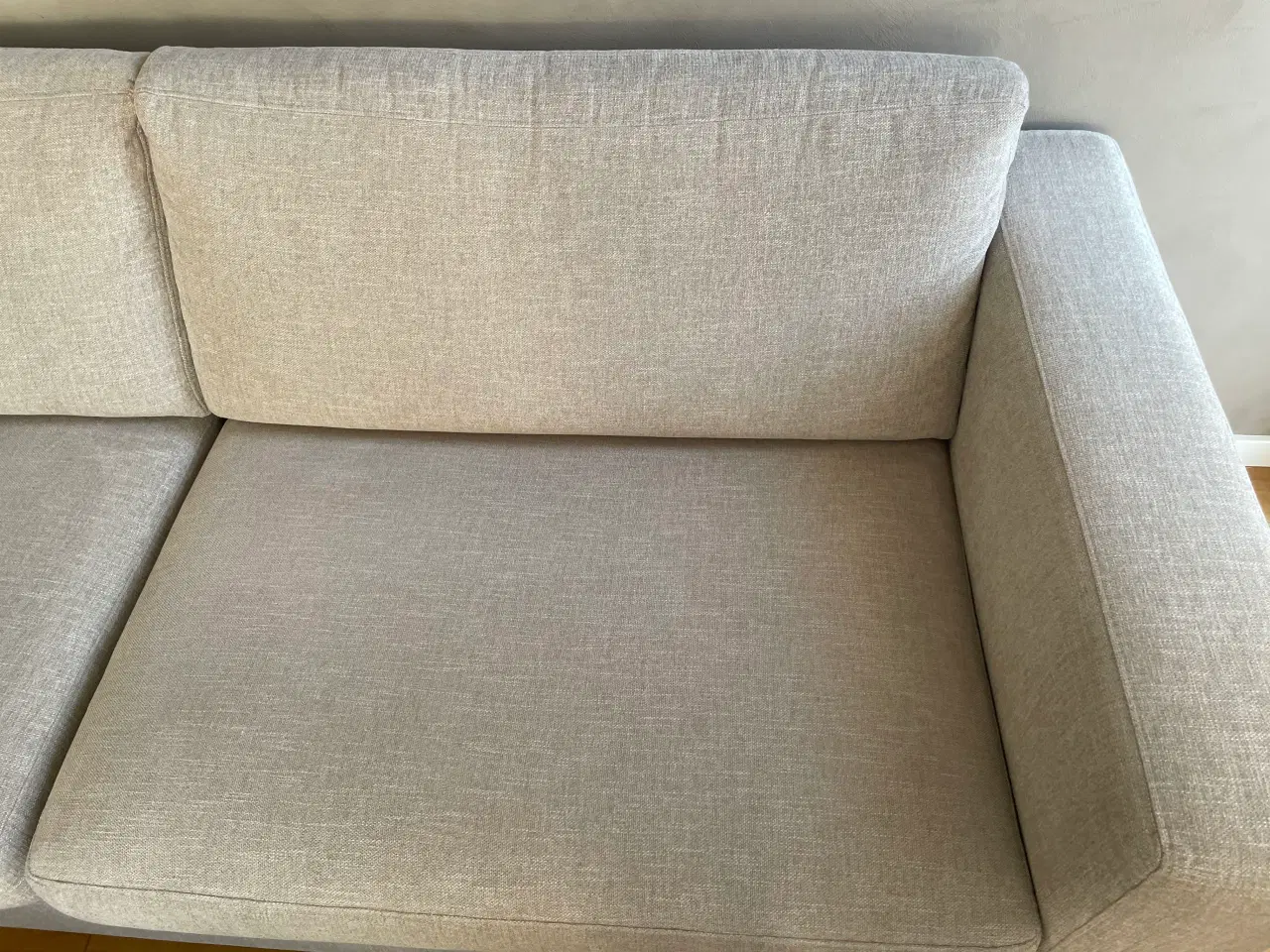 Billede 5 - Fin og velholdt chaiselong sofa beige 