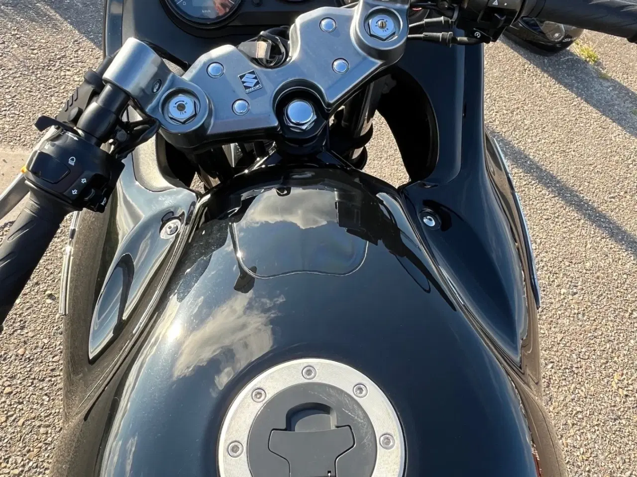 Billede 5 - Suzuki GSX F 750, Årg. 2007