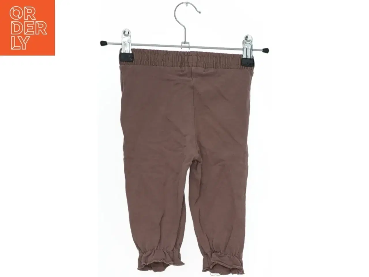 Billede 2 - Bukser med flæsedetaljer fra VRS (str. 74)