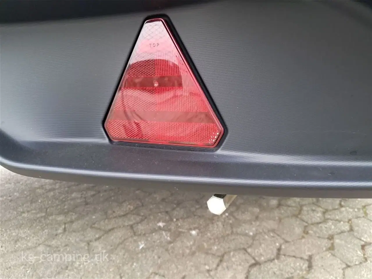 Billede 17 - 2024 - Fendt Diamant 560 SGW   Enkeltsenge med udtræk samt ende rundsiddegruppe - Nu med ALDE centralvarme og vandbåren gulvvarme.